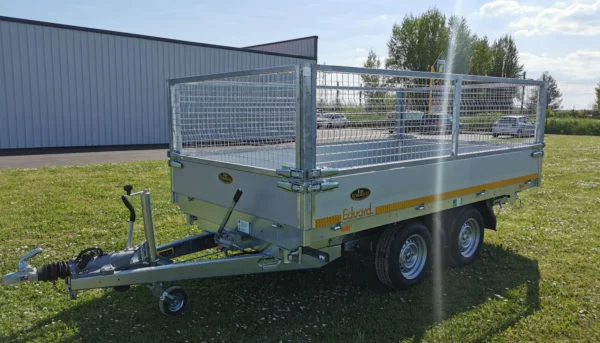 46bba87c0d94f01353d79683f9240d2432a4371b.jpeg Plateau EDUARD 3318 – 330 x 180 x 30 cm – PTAC 2000 kg